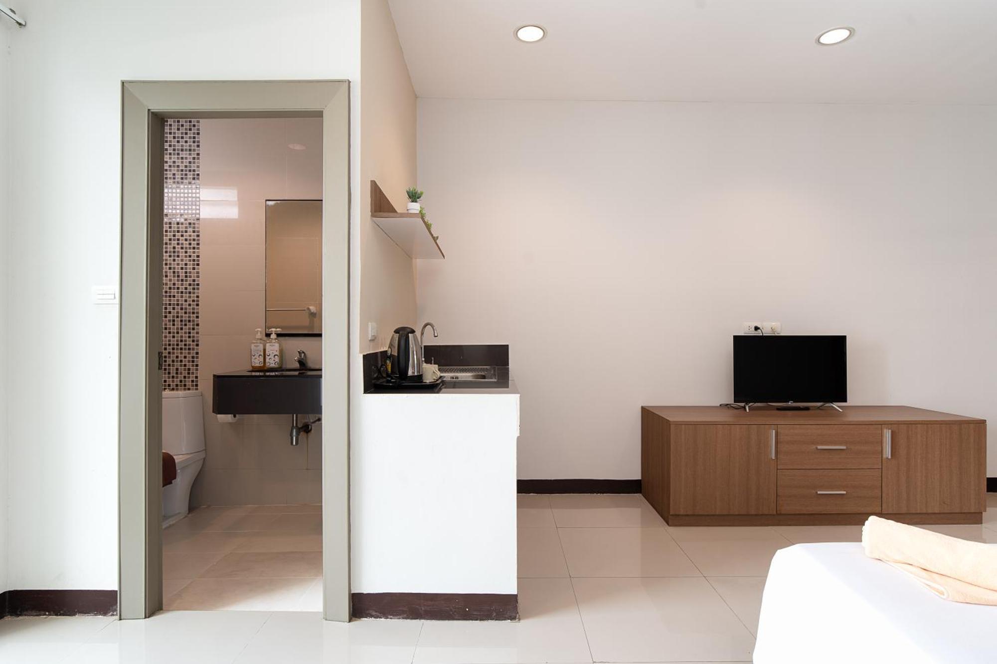 Leenova Place Bangkok Exterior foto