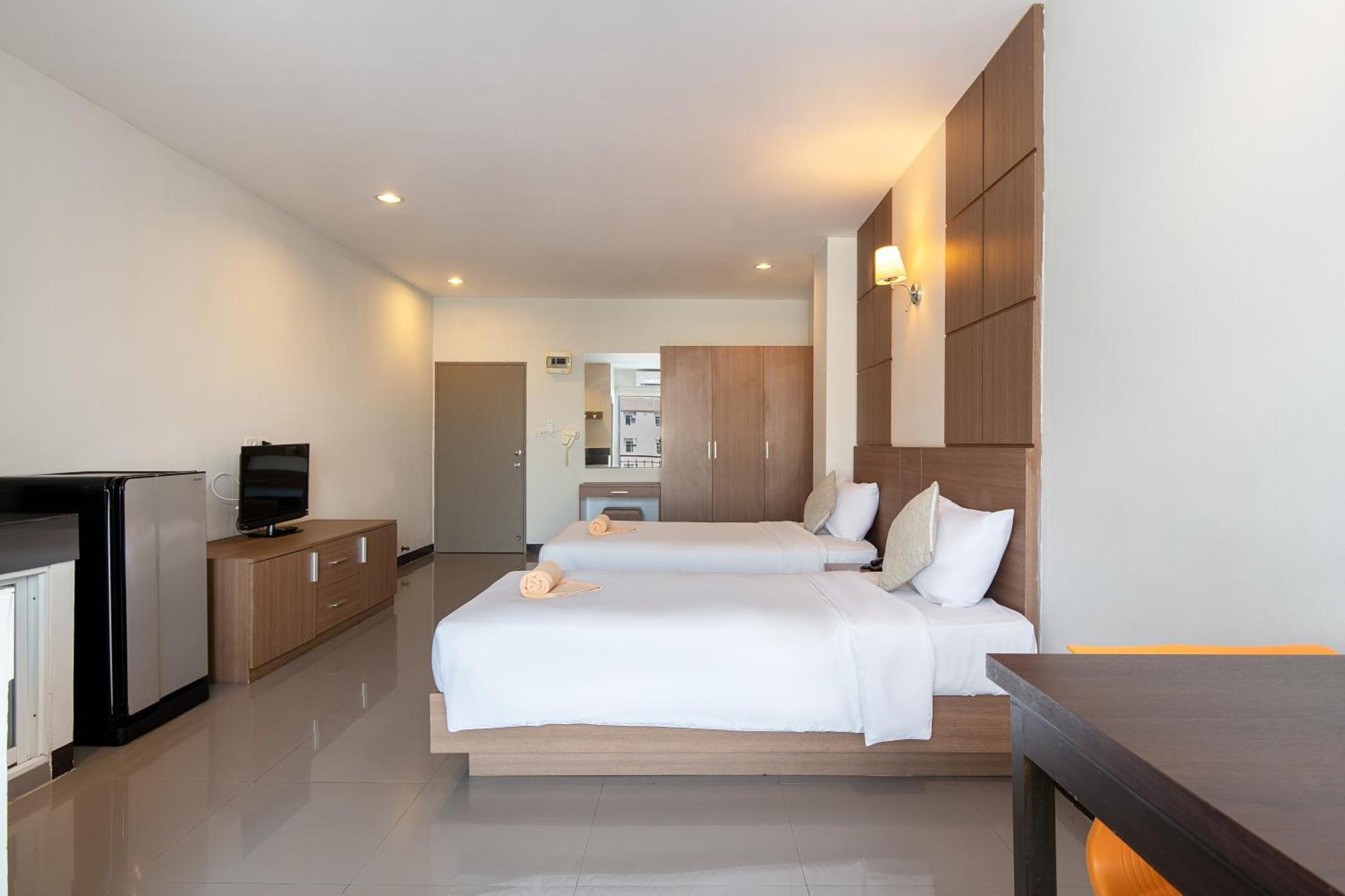 Leenova Place Bangkok Exterior foto