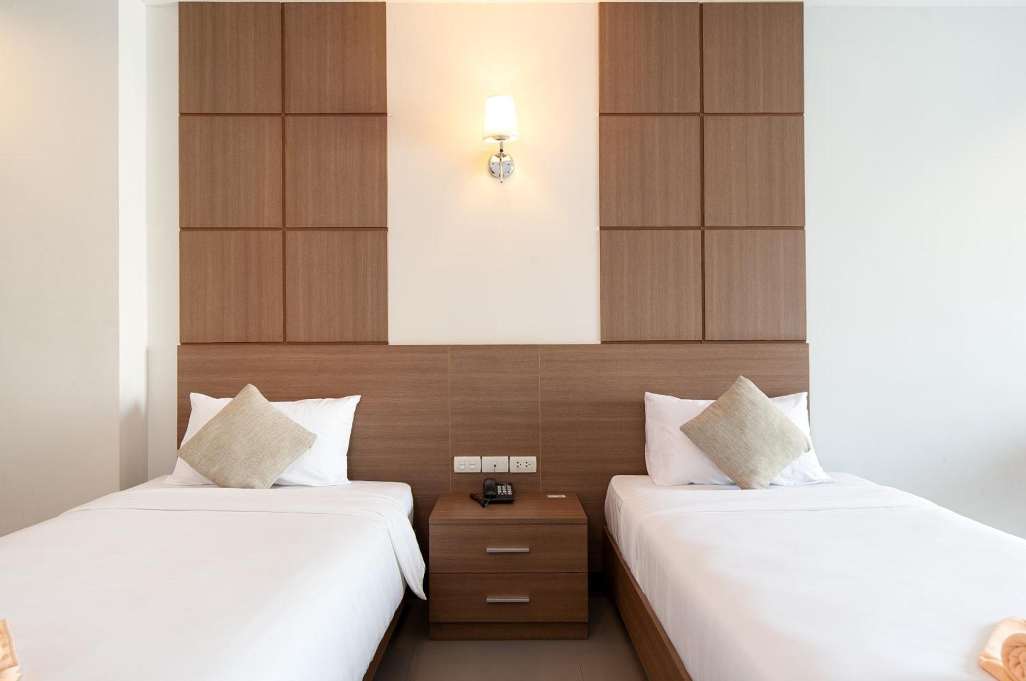 Leenova Place Bangkok Exterior foto