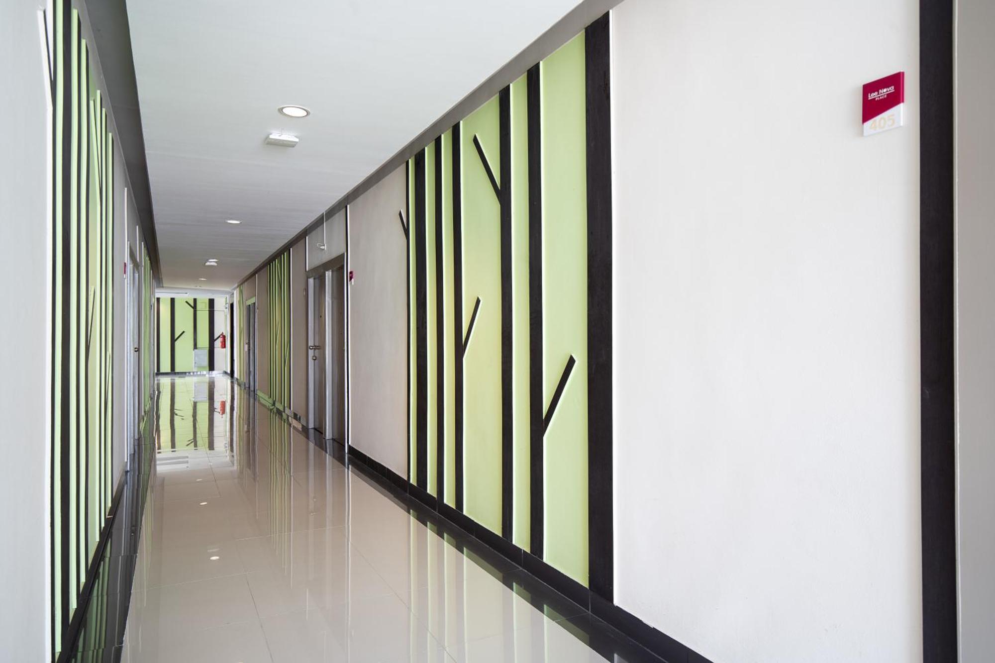 Leenova Place Bangkok Exterior foto